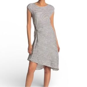 Max Studio White & Black Stripe Knotted flowy A-Line Dress - Women’s size Large